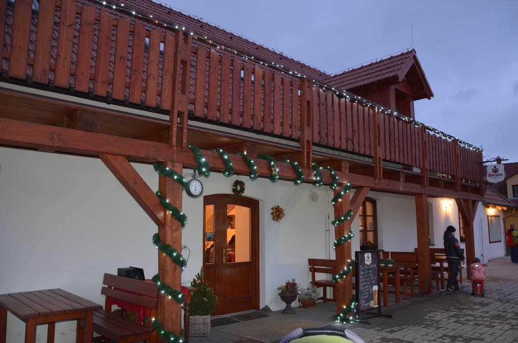 Penzion U Farmare Chotoviny Extérieur photo